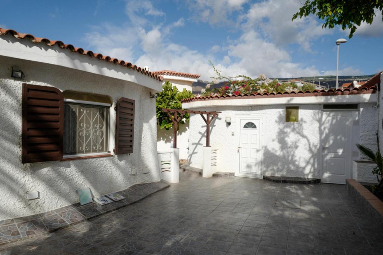 Amazing Garden Villa Пуерто-де-Сантьяго Екстер'єр фото